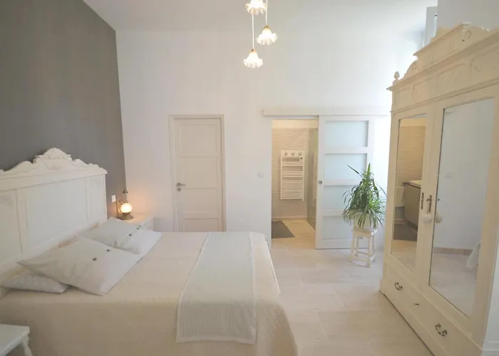 Chambre d'hôtes à TOUL centre ville avec parking privé